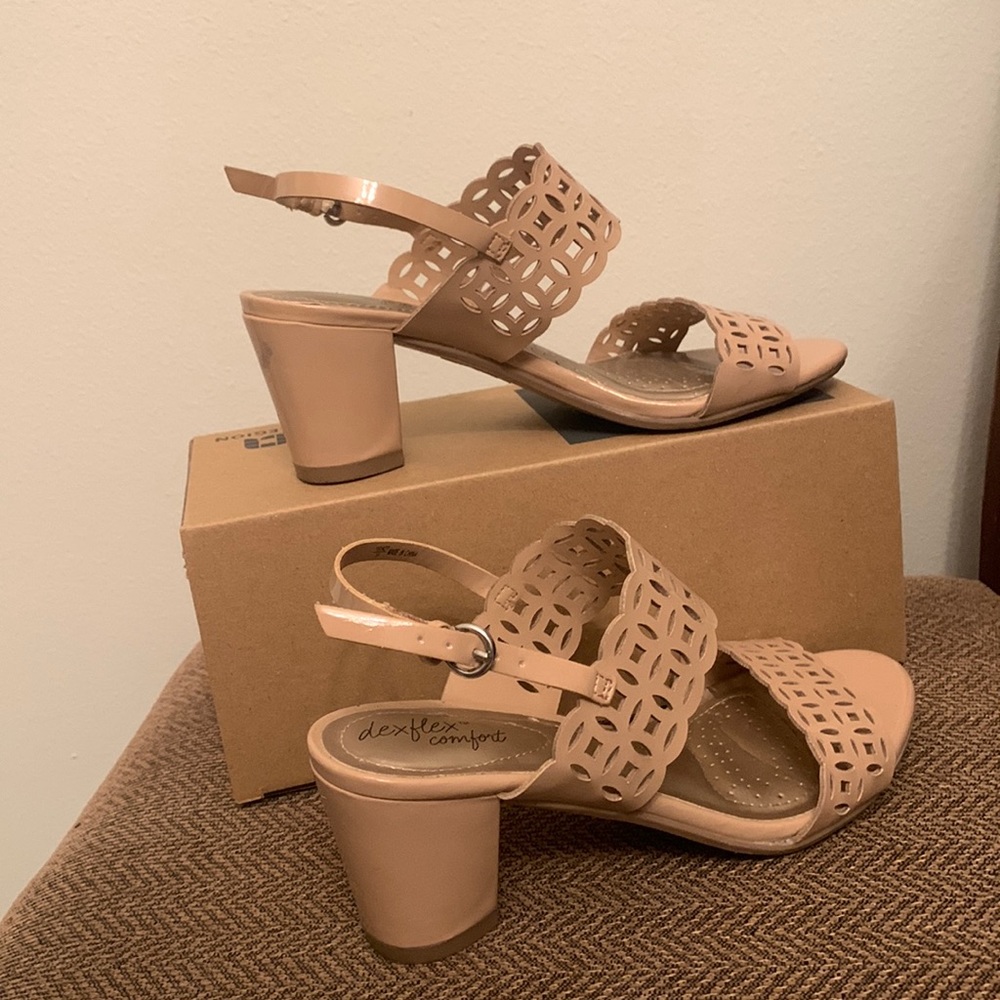 dexflex comfort cream size 5 heels